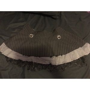 Black and gray lip service mini